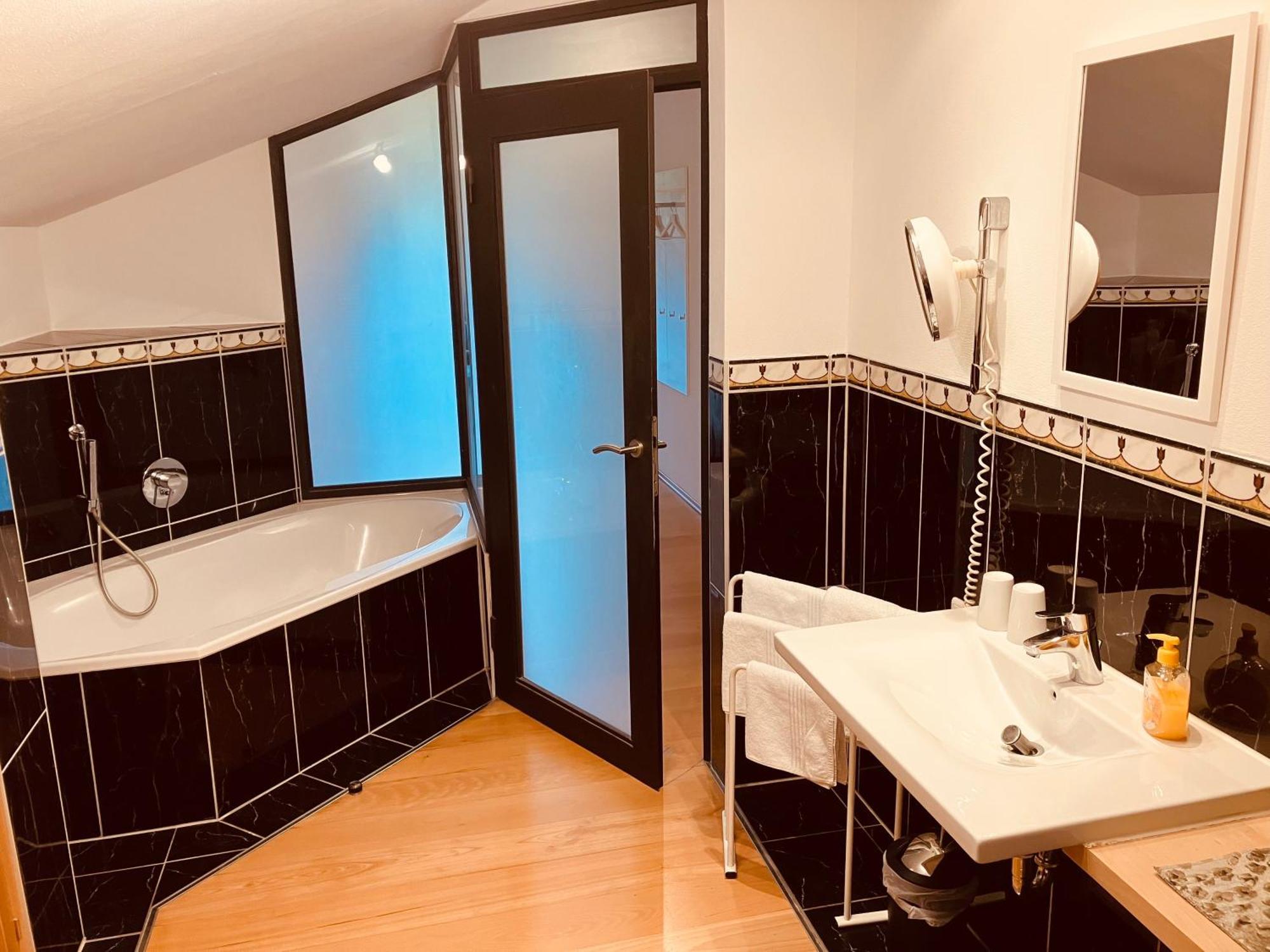 Ferienwohnung Schankwirtschaft Wohlfart Pfronten Ngoại thất bức ảnh